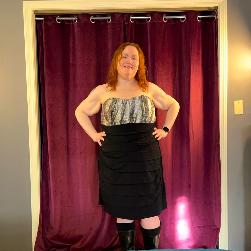 Maurices Size 26/28 black and silver club dress